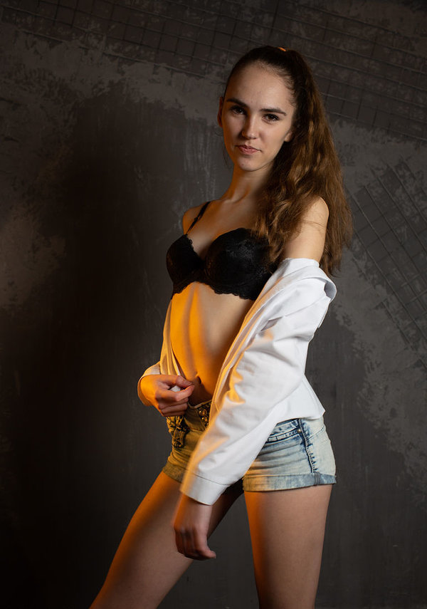 Елена, 30 лет, 4 размер груди